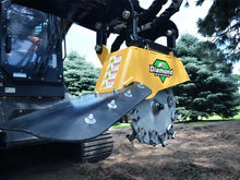  The reflex stump grinder has a circular cutting head with teeth that can grind up stumps and roots.